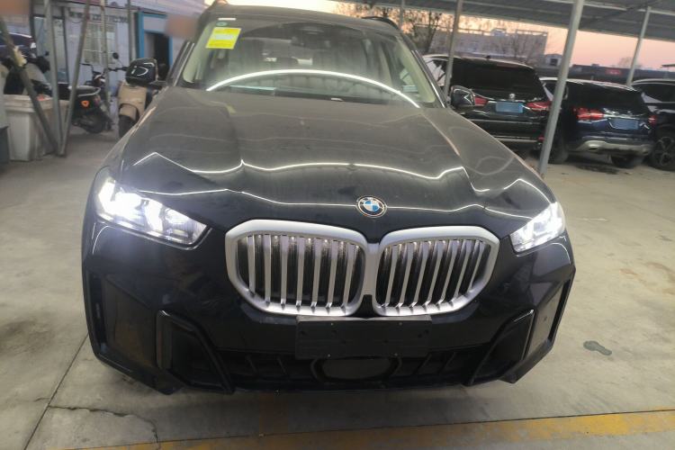 Used BMW X5 2025 Model, xDrive 30Li Prestige M Sport Night Package Exterior 1