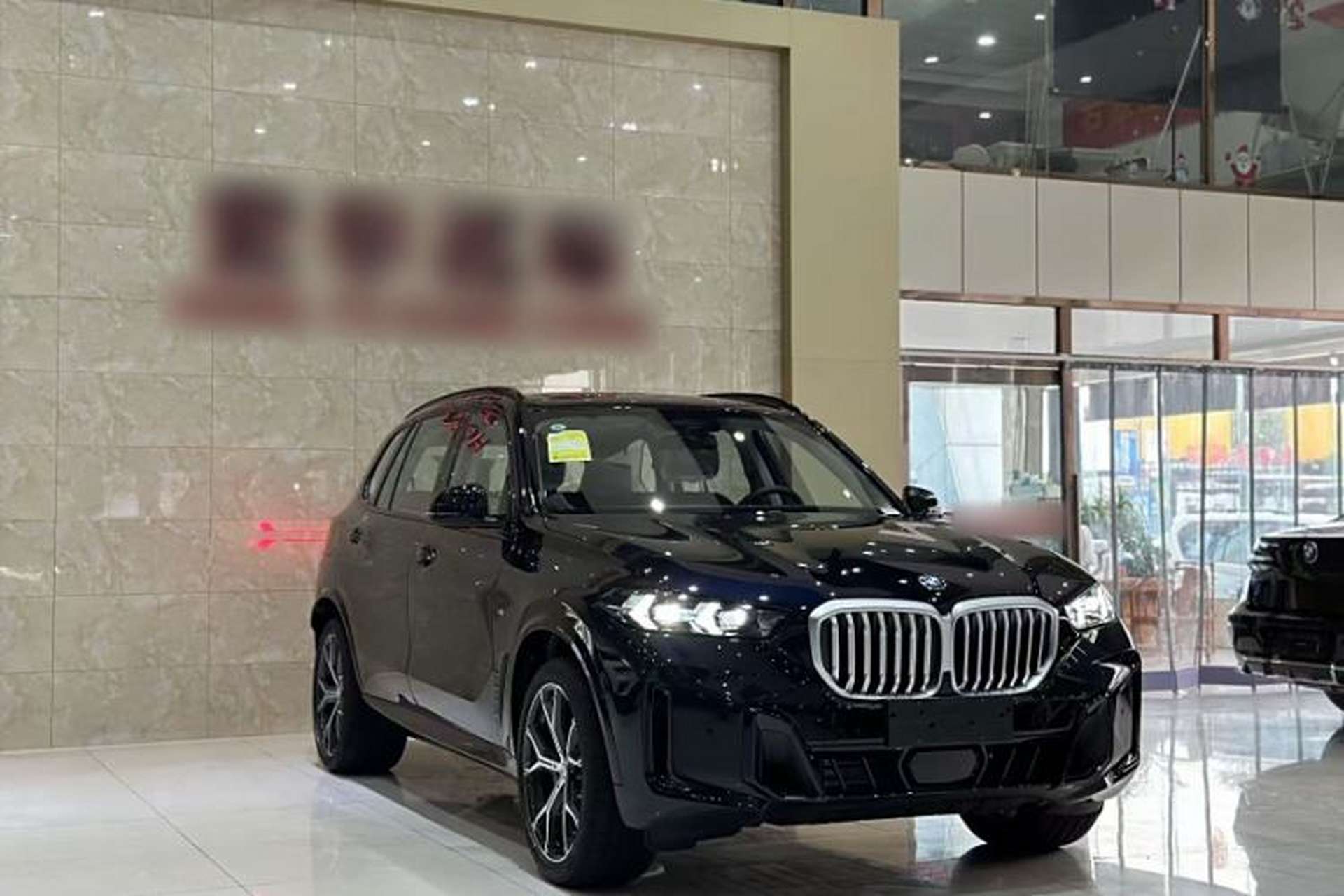Used BMW X5 2025 Model, xDrive 30Li Prestige M Sport Night Package Exterior 2