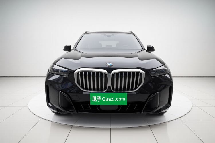 Used BMW X5 2025 Model, xDrive 30Li Prestige M Sport Night Package Front