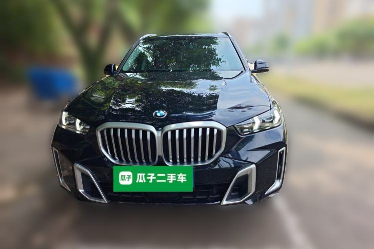 Used BMW X5 2025 Model, xDrive 30Li Prestige M Sport Night Package Front