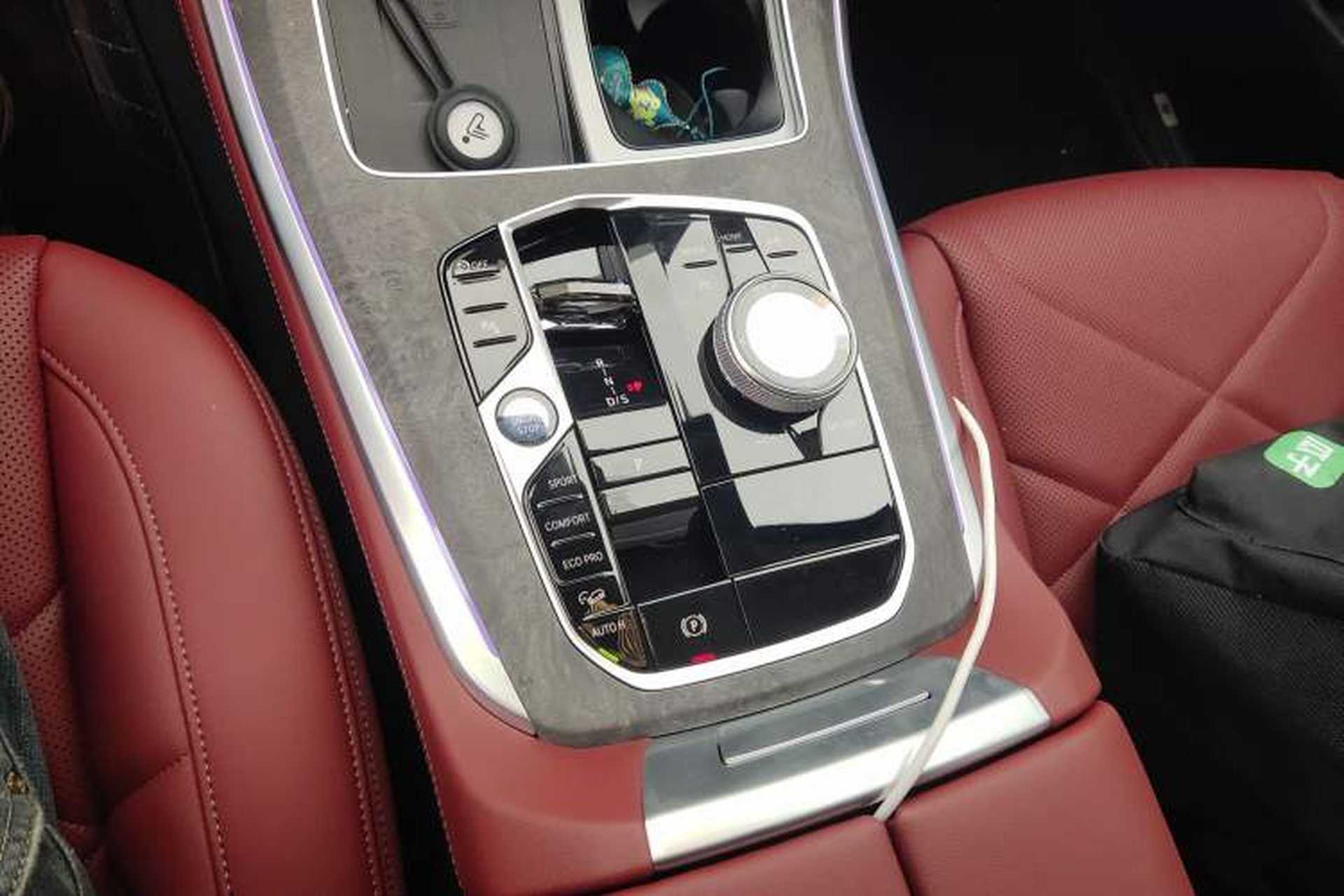 Used BMW X5 2025 Model, xDrive 30Li Prestige M Sport Night Package Gear Lever