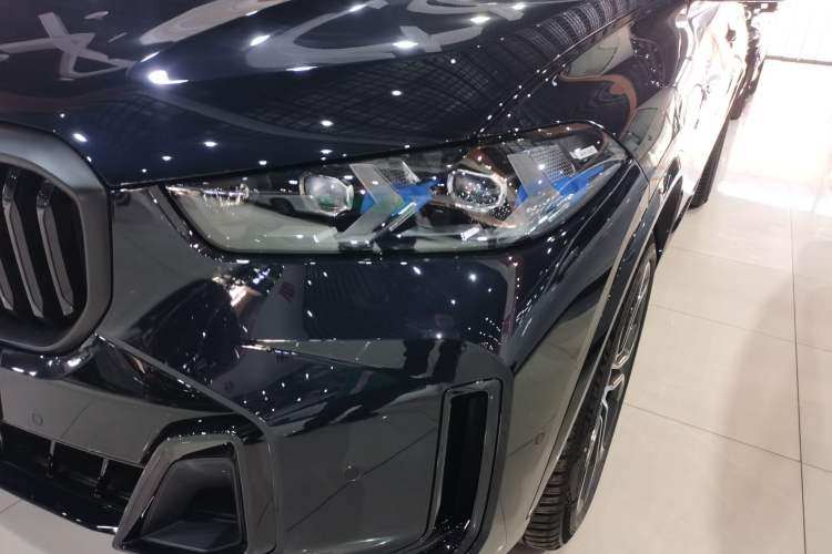 Used BMW X5 2025 Model, xDrive 40Li M Sport Night Package Left Front Headlight