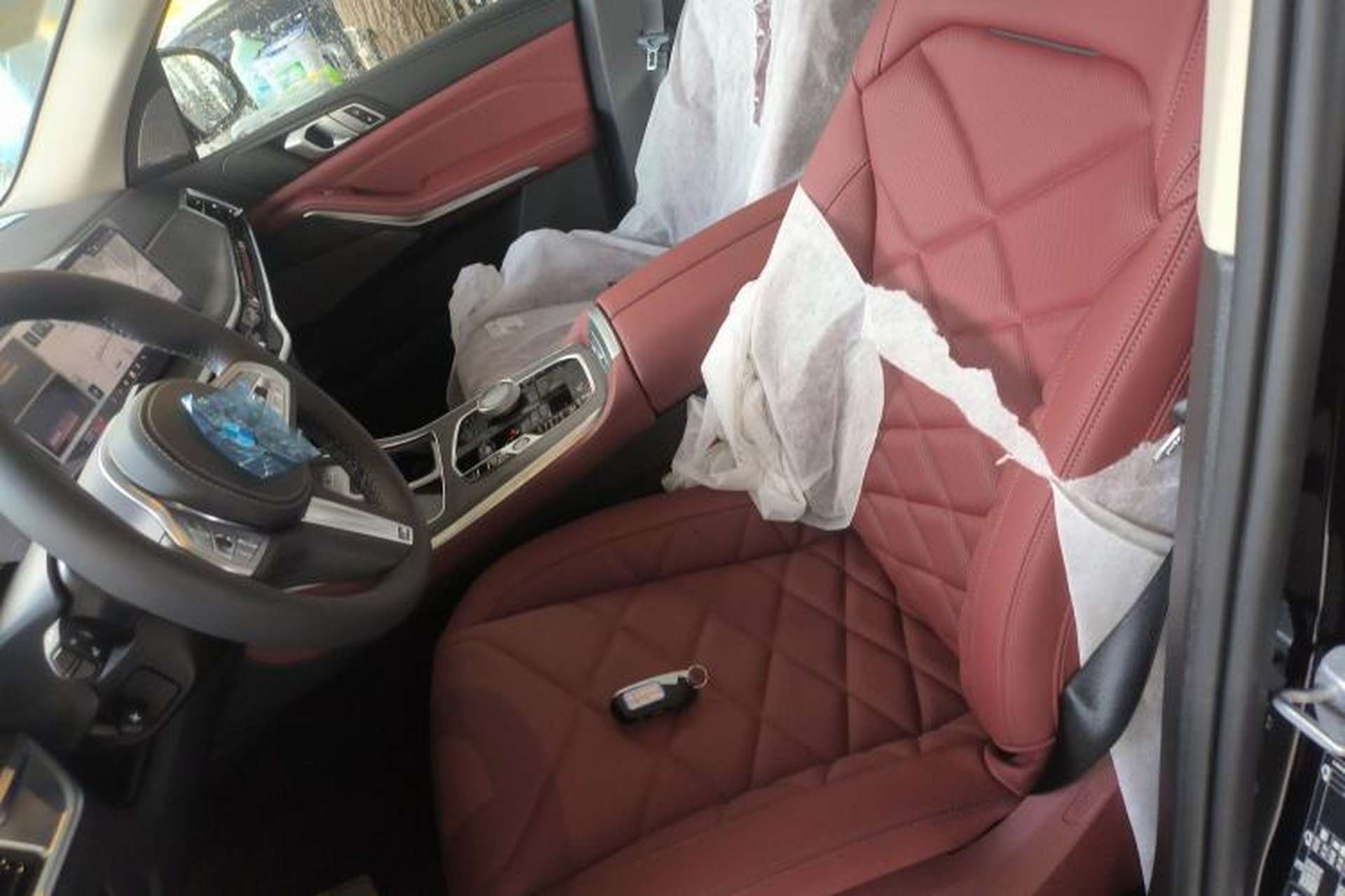 Used BMW X5 2025 Model, xDrive 30Li Prestige M Sport Night Package Left Front Seat