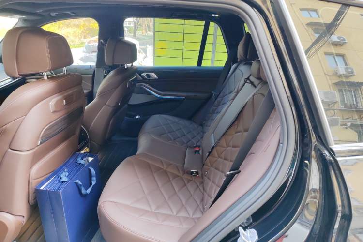 Used BMW X5 2025 Model, xDrive 40Li M Sport Night Package Left Rear Seat
