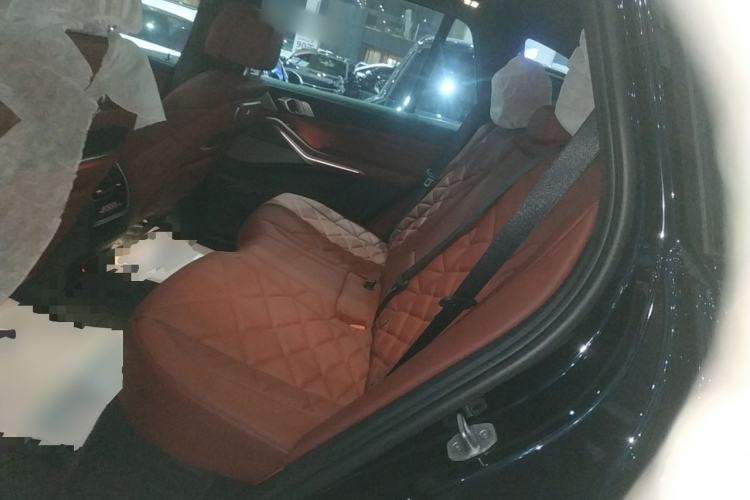 Used BMW X5 2025 Model, xDrive 40Li M Sport Night Package Left Rear Seat