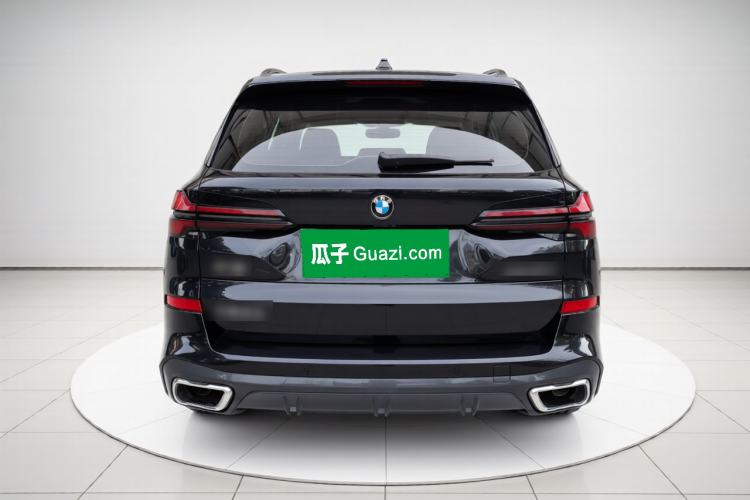 Used BMW X5 2025 Model, xDrive 30Li Prestige M Sport Night Package Rear