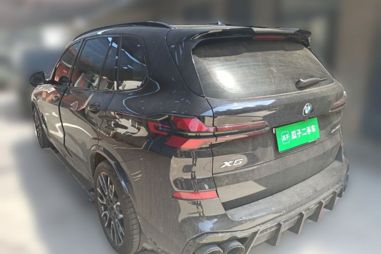 Used BMW X5 2025 Model, xDrive 40Li M Sport Night Package Rear Left 45 Deg