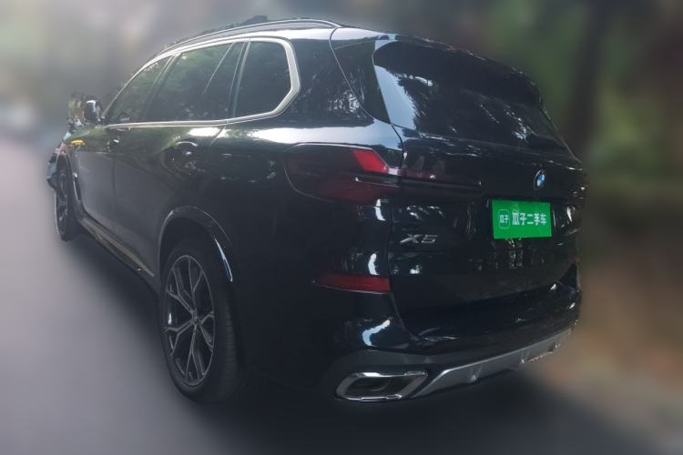 Used BMW X5 2025 Model, xDrive 30Li Prestige M Sport Night Package Rear Left 45 Deg