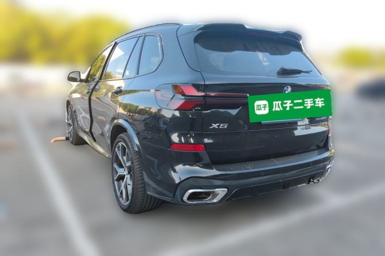 Used BMW X5 2025 Model, xDrive 30Li Prestige M Sport Night Package Rear Left 45 Deg