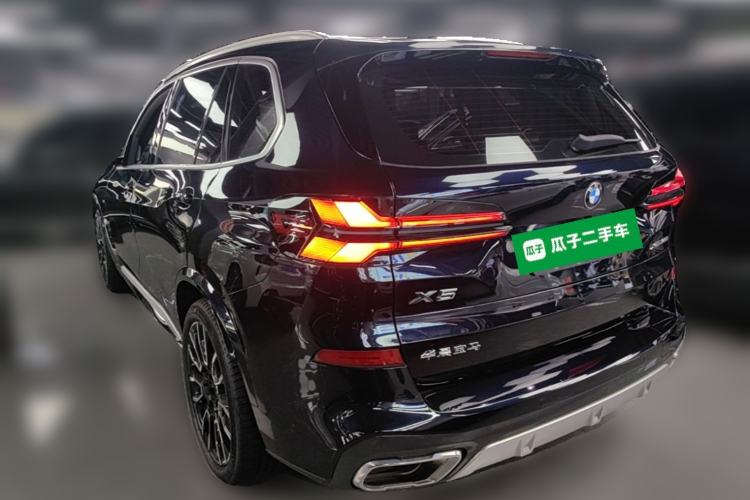 Used BMW X5 2025 Model, xDrive 40Li M Sport Night Package Rear Left 45 Deg