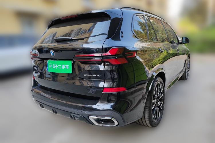 Used BMW X5 2025 Model, xDrive 40Li M Sport Night Package Rear Right 45 Deg