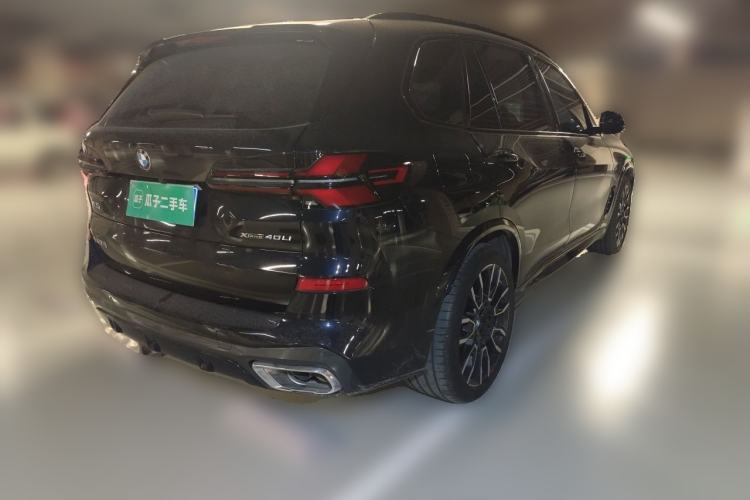 Used BMW X5 2025 Model, xDrive 40Li M Sport Night Package Rear Right 45 Deg