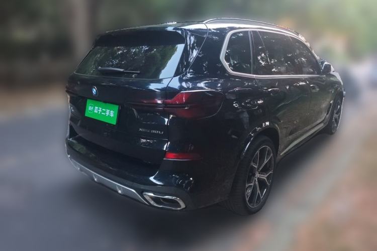 Used BMW X5 2025 Model, xDrive 30Li Prestige M Sport Night Package Rear Right 45 Deg