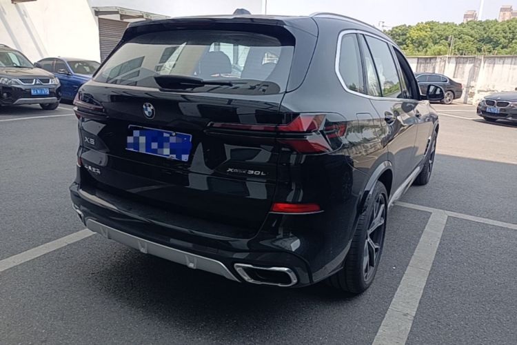 Used BMW X5 2025 Model, xDrive 30Li Prestige M Sport Night Package Rear Right 45 Deg
