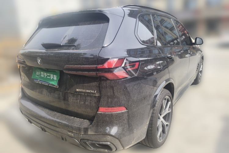 Used BMW X5 2025 Model, xDrive 30Li Prestige M Sport Night Package Rear Right 45 Deg