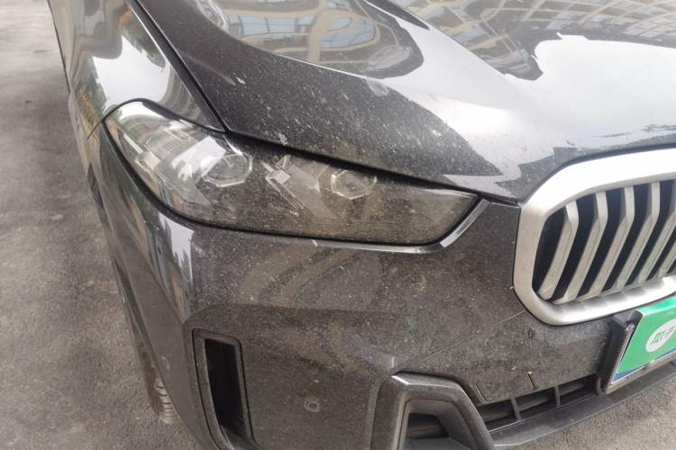 Used BMW X5 2025 Model, xDrive 30Li Prestige M Sport Night Package Right Front Headlight