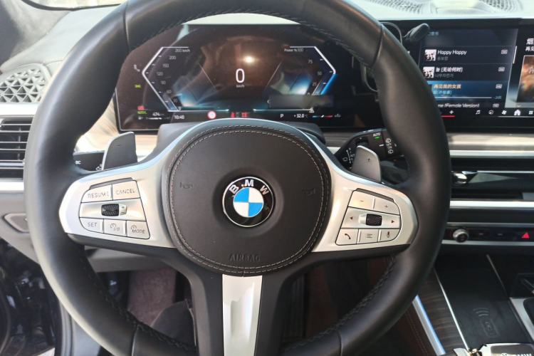 Used BMW X5 2025 Model, xDrive 40Li M Sport Night Package Steering Wheel