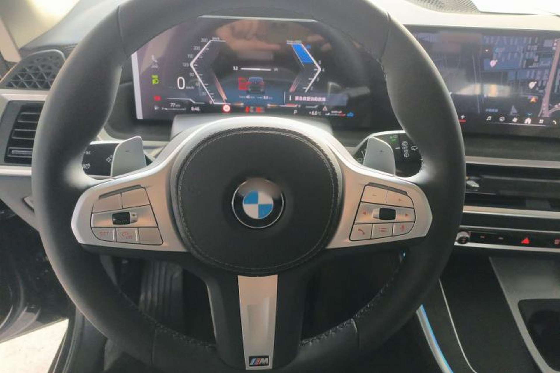 Used BMW X5 2025 Model, xDrive 30Li Prestige M Sport Night Package Steering Wheel
