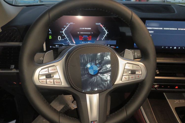 Used BMW X5 2025 Model, xDrive 30Li Prestige M Sport Night Package Steering Wheel