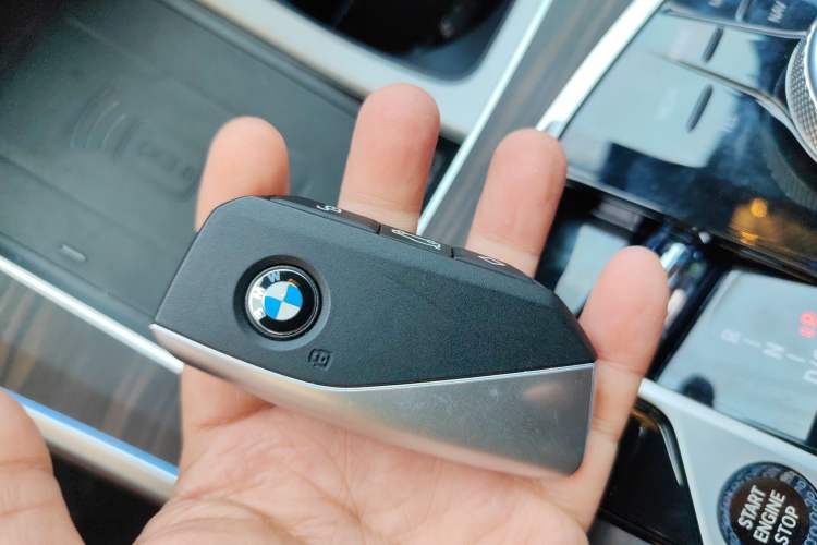 Used BMW X5 2025 Model, xDrive 40Li M Sport Night Package Vehicle Key