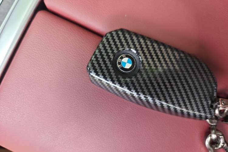 Used BMW X5 2025 Model, xDrive 30Li Prestige M Sport Night Package Vehicle Key