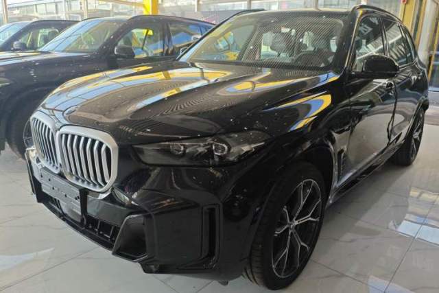 Used BMW X5 2025 Model, xDrive 30Li Prestige M Sport Night Package