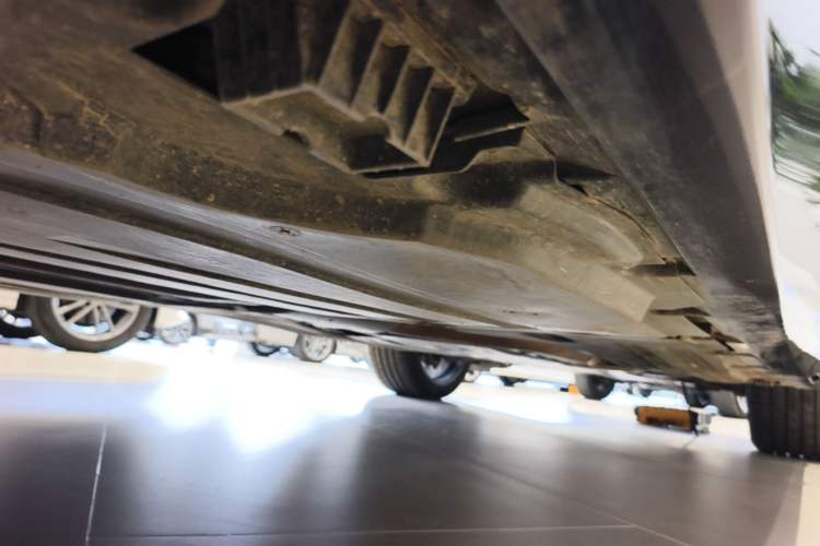 Used BMW X5 2025 Model, xDrive 30Li Prestige M Sport Night Package Chassis Rear Right