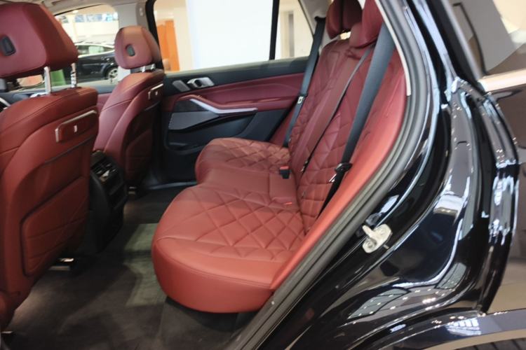 Used BMW X5 2025 Model, xDrive 30Li Prestige M Sport Night Package Left Rear Seat