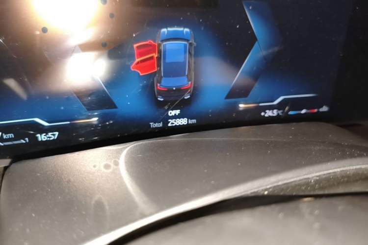 Used BMW X5 2025 Model, xDrive 30Li Prestige M Sport Night Package Odometer Close Up