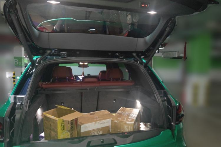 Used BMW X5 2025 Model, xDrive 40Li M Sport Night Package Trunk