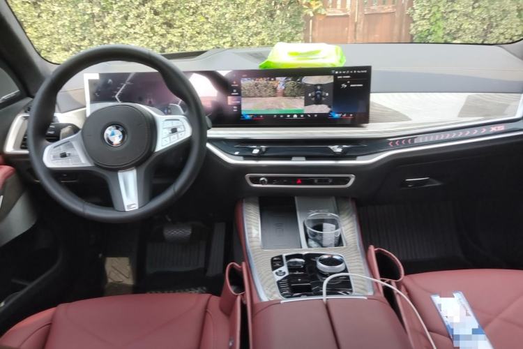 Used BMW X5 2026 Model, xDrive 40Li M Sport Night Package Center Console