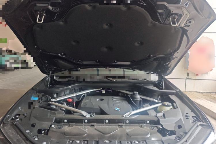 Used BMW X5 2026 Model, Facelifted xDrive 30Li Premium M Sport Night Package Engine Bay