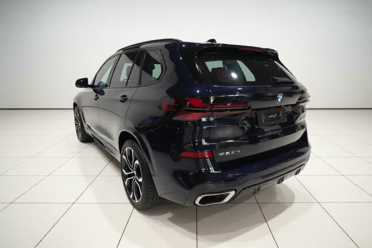 Used BMW X5 2026 Model, xDrive 40Li M Sport Night Package Exterior 2