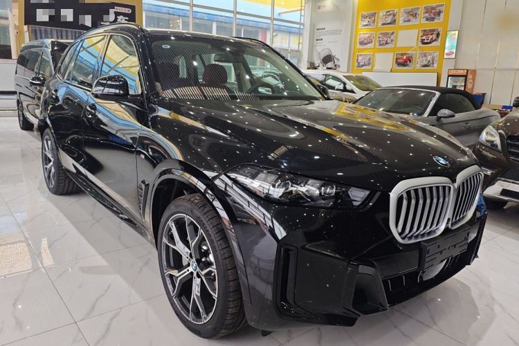 Used BMW X5 2025 Model, xDrive 30Li Prestige M Sport Night Package Exterior 2