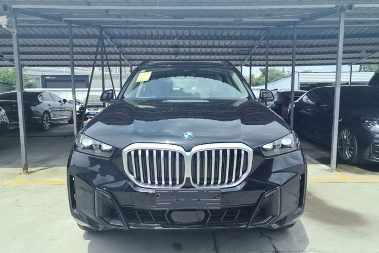 Used BMW X5 2026 Model, Facelifted xDrive 30Li Premium M Sport Night Package Front
