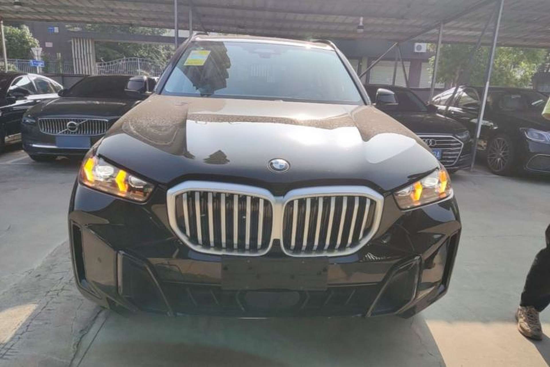 Used BMW X5 2026 Model, Facelifted xDrive 30Li Premium M Sport Night Package Front