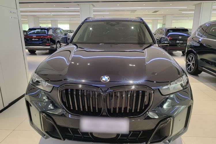 Used BMW X5 2026 Model, xDrive 30Li Prestige M Sport Night Package Front