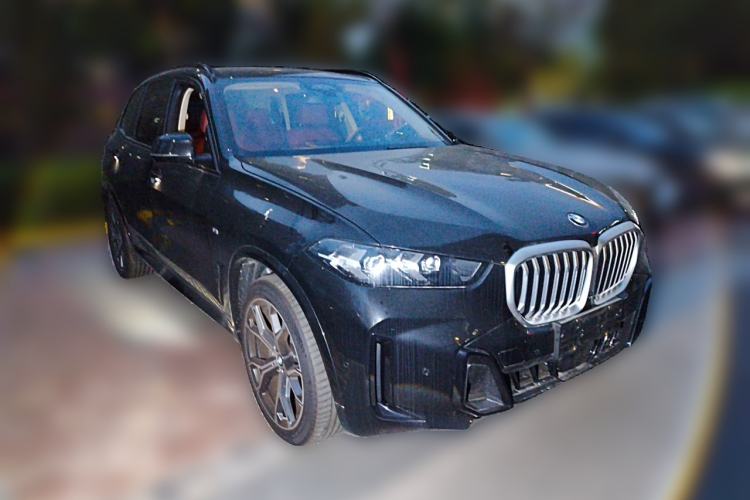 Used BMW X5 2026 Model, xDrive 30Li Prestige M Sport Night Package Front Right 45 Deg