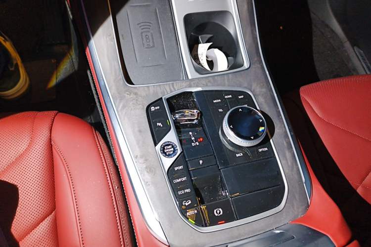 Used BMW X5 2026 Model, xDrive 30Li Prestige M Sport Night Package Gear Lever