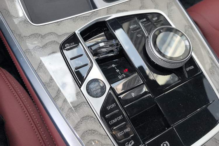 Used BMW X5 2026 xDrive 40Li Horse Year Edition Gear Lever