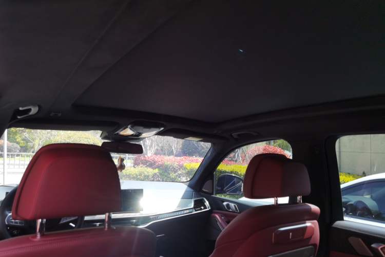 Used BMW X5 2026 Model, Facelifted xDrive 40Li M Sport Night Package Headliner