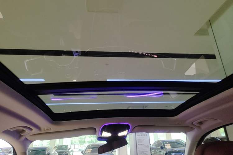 Used BMW X5 2026 Model, xDrive 30Li Prestige M Sport Night Package Headliner
