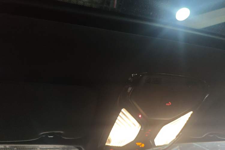 Used BMW X5 2026 Model, xDrive 40Li M Sport Night Package Headliner