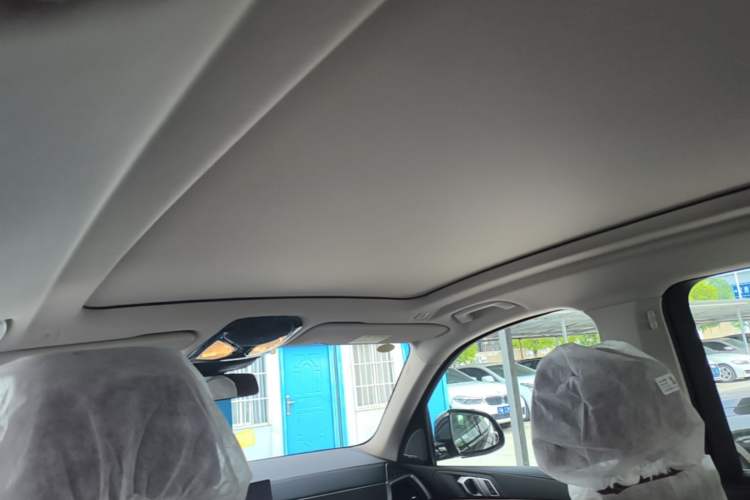 Used BMW X5 2026 Model, Facelifted xDrive 30Li Premium M Sport Night Package Headliner