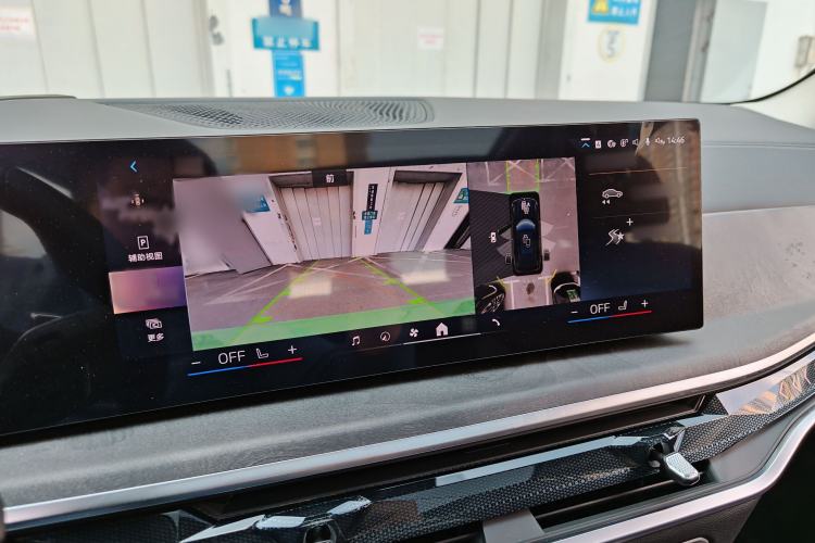 Used BMW X5 2026 Model, xDrive 30Li Prestige M Sport Night Package Interior 6