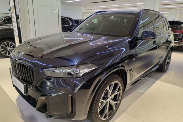 Used BMW X5 2026 Model, xDrive 30Li Prestige M Sport Night Package