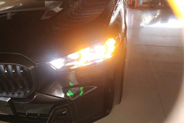 Used BMW X5 2026 Model, xDrive 40Li M Sport Night Package Left Front Headlight