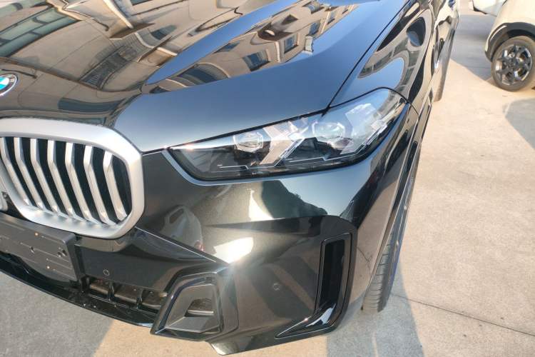 Used BMW X5 2026 Model, Facelifted xDrive 30Li Premium M Sport Night Package Left Front Headlight