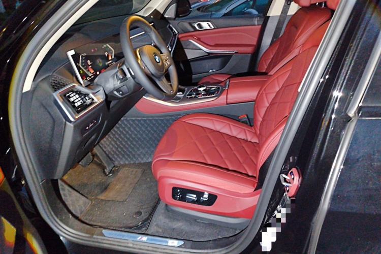 Used BMW X5 2026 Model, xDrive 30Li Prestige M Sport Night Package Left Front Seat