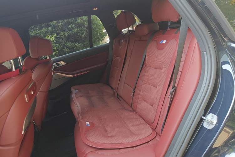 Used BMW X5 2026 Model, Facelifted xDrive 40Li M Sport Night Package Left Rear Seat